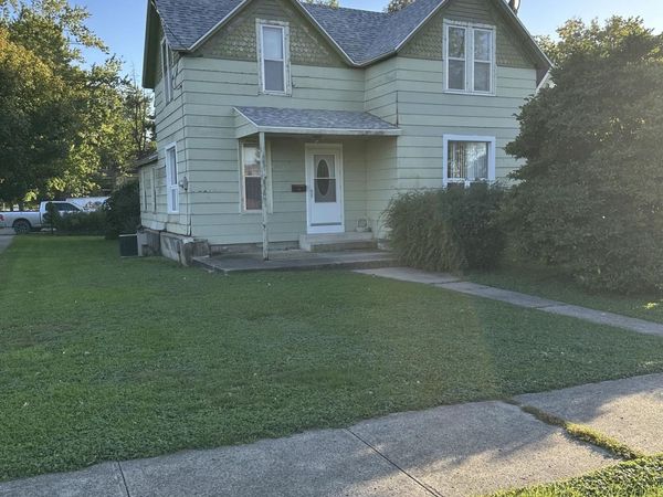 422 SE 2Nd Street, Eagle Grove, IA 50533