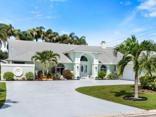 1801 SW HUNTERS CLUB Way, Palm City, FL 34990