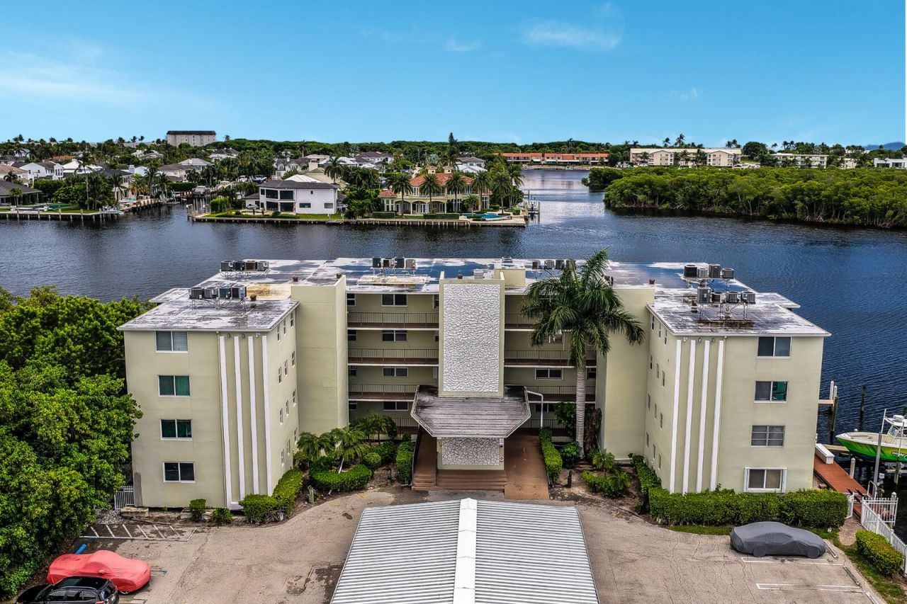710 NE 7th Street, Unit 207, Boynton Beach, FL 33435 Photo