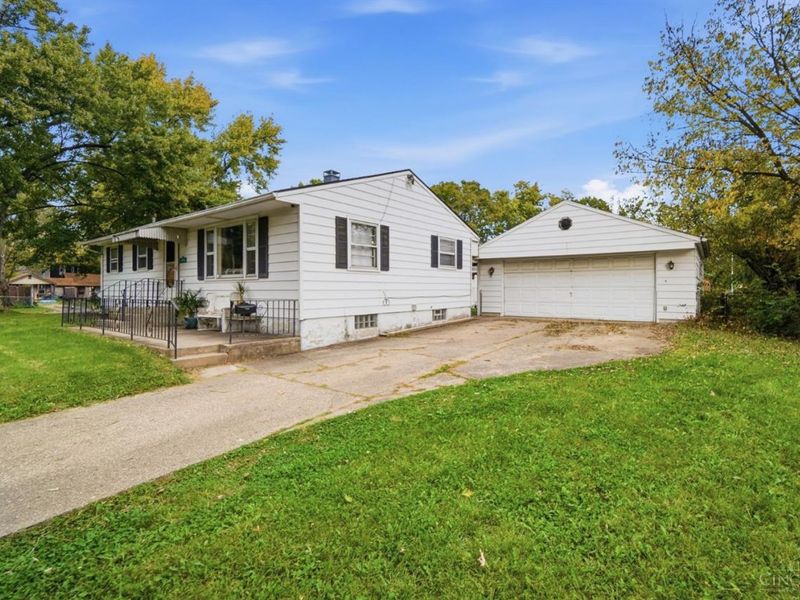 3976 Montevideo Drive, Harrison Township, OH 45414 Photo 5