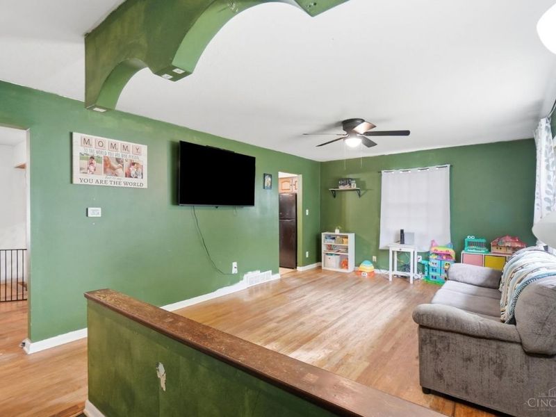 3976 Montevideo Drive, Harrison Township, OH 45414 Photo 8