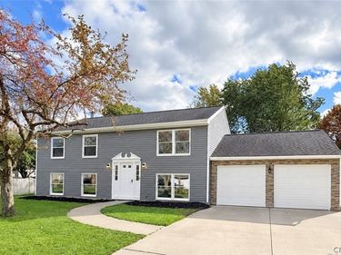 6197 Palisades Drive, Cicero, NY 13039