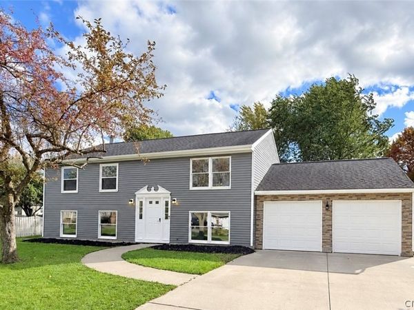 6197 Palisades Drive, Cicero, NY 13039