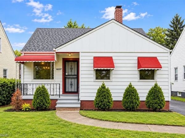 16007 Lotus Drive, Cleveland, OH 44128