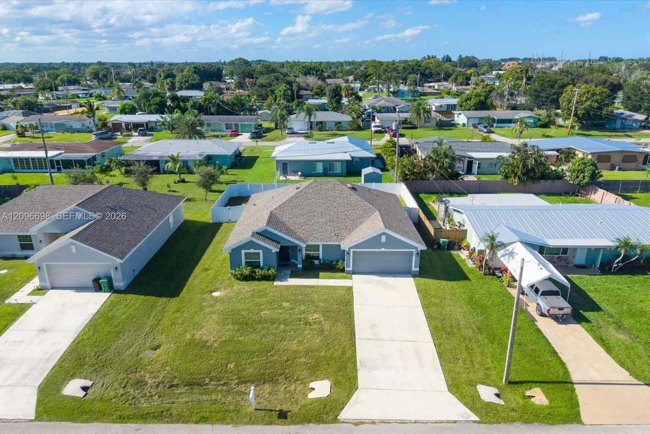 763 Altura St, Port Saint Lucie, FL 34952 Photo