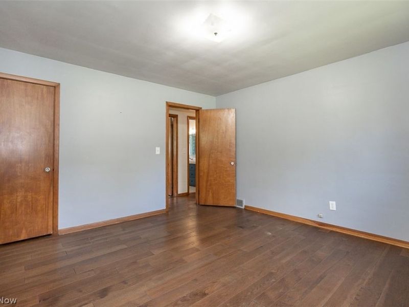 413 Harris Road, Richmond Heights, OH 44143 Photo 18