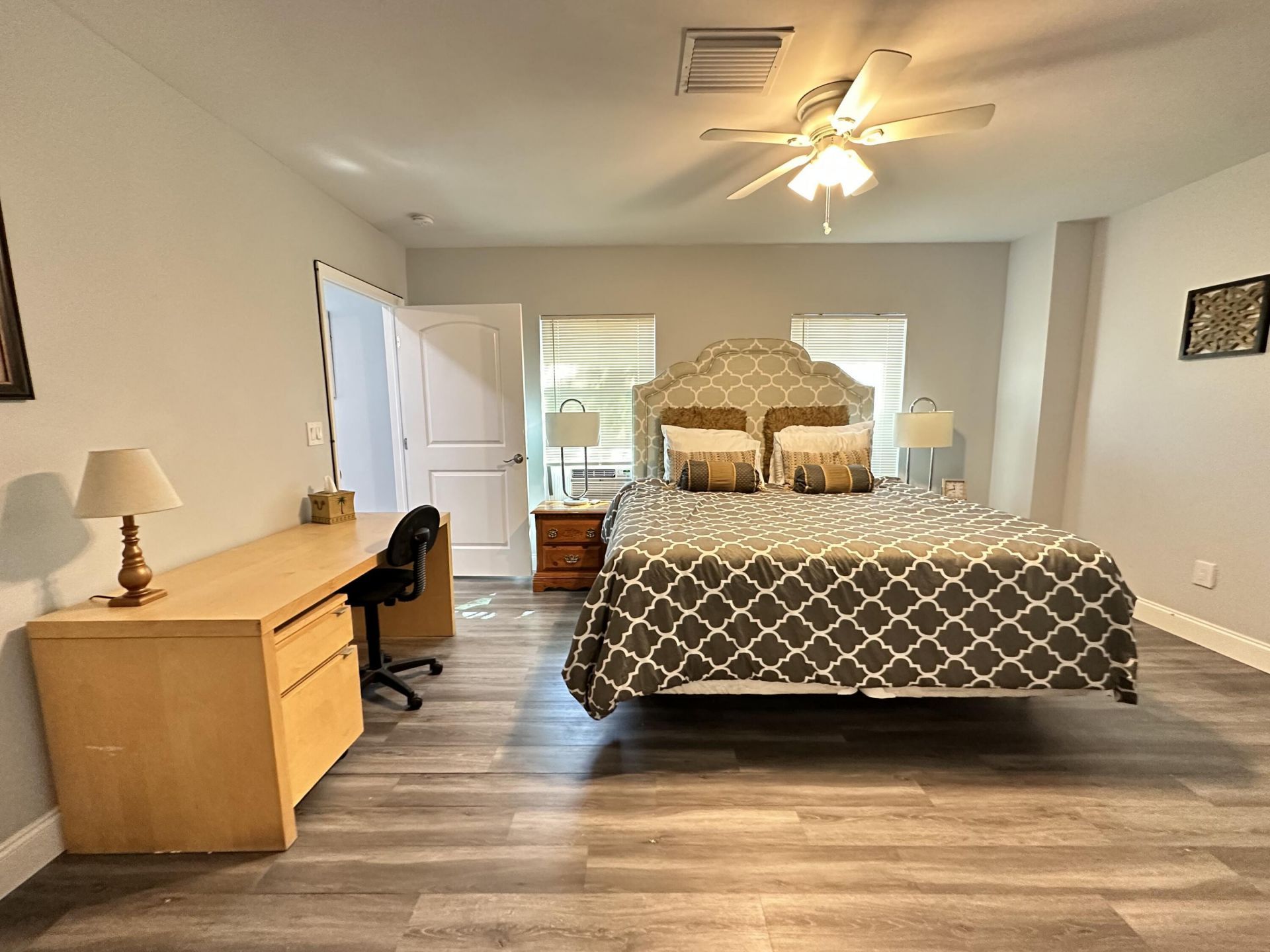 520 Hampton Road, Unit 2, West Palm Beach, FL 33405 Photo
