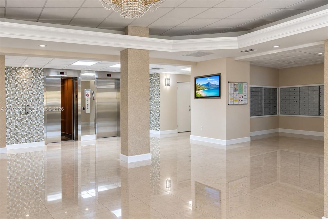 1833 S Ocean Dr , Unit 201, Hallandale Beach, FL 33009 Photo