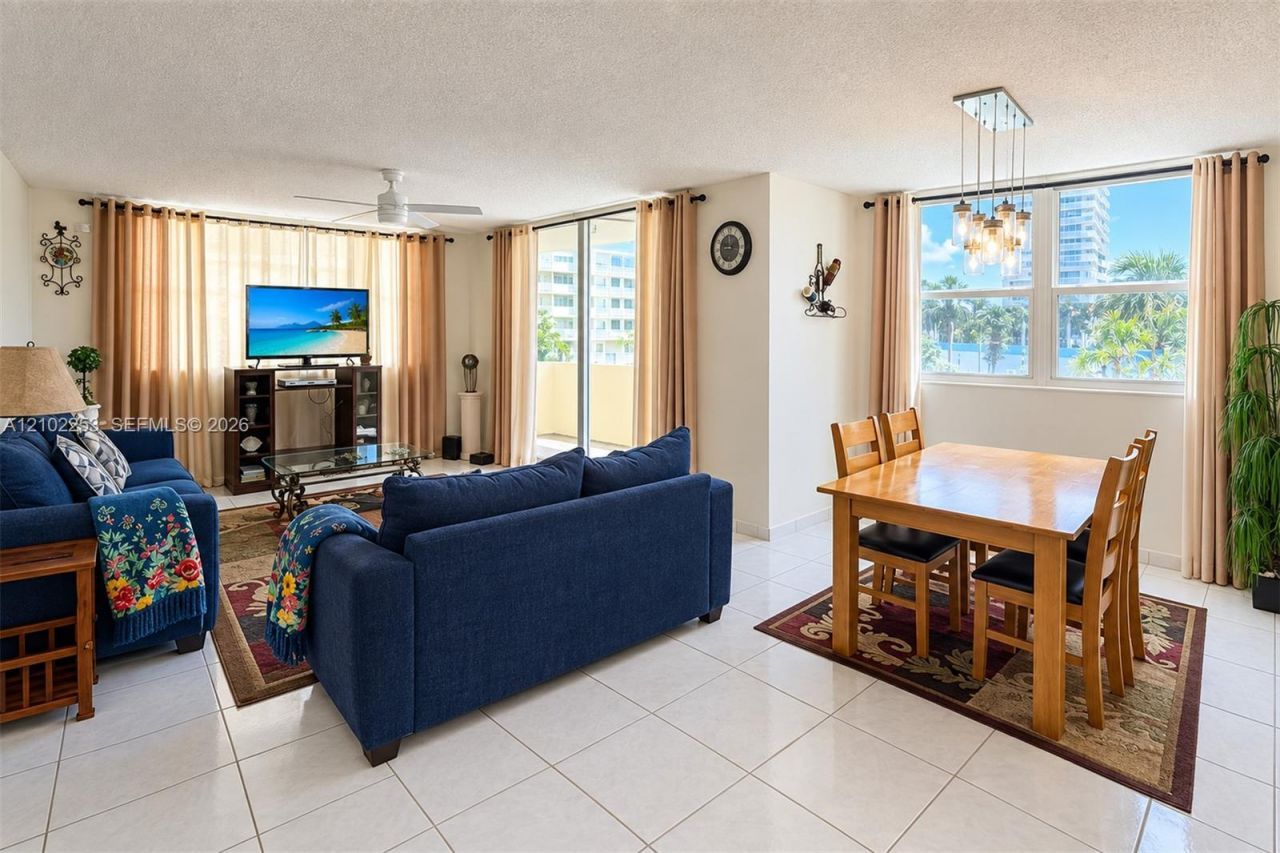 1833 S Ocean Dr , Unit 201, Hallandale Beach, FL 33009 Photo