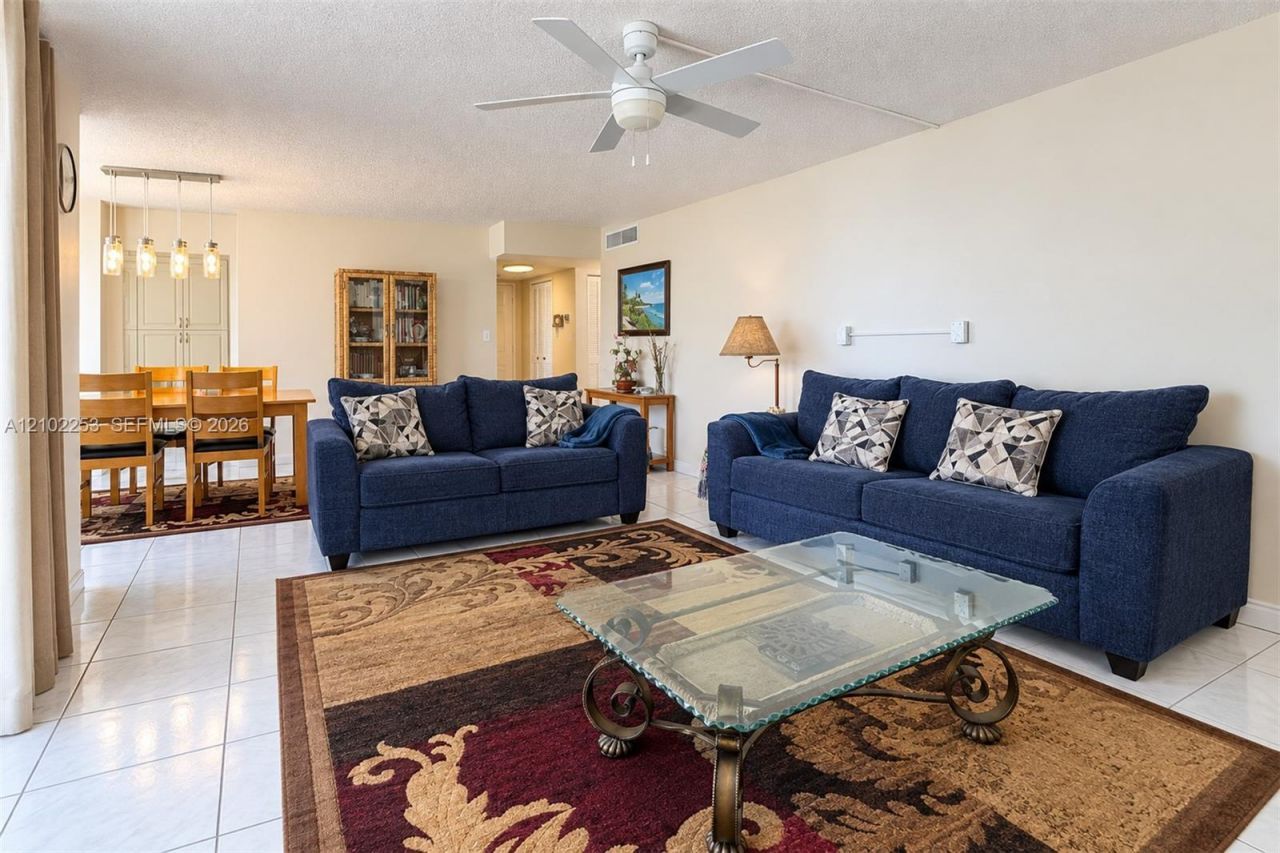 1833 S Ocean Dr , Unit 201, Hallandale Beach, FL 33009 Photo