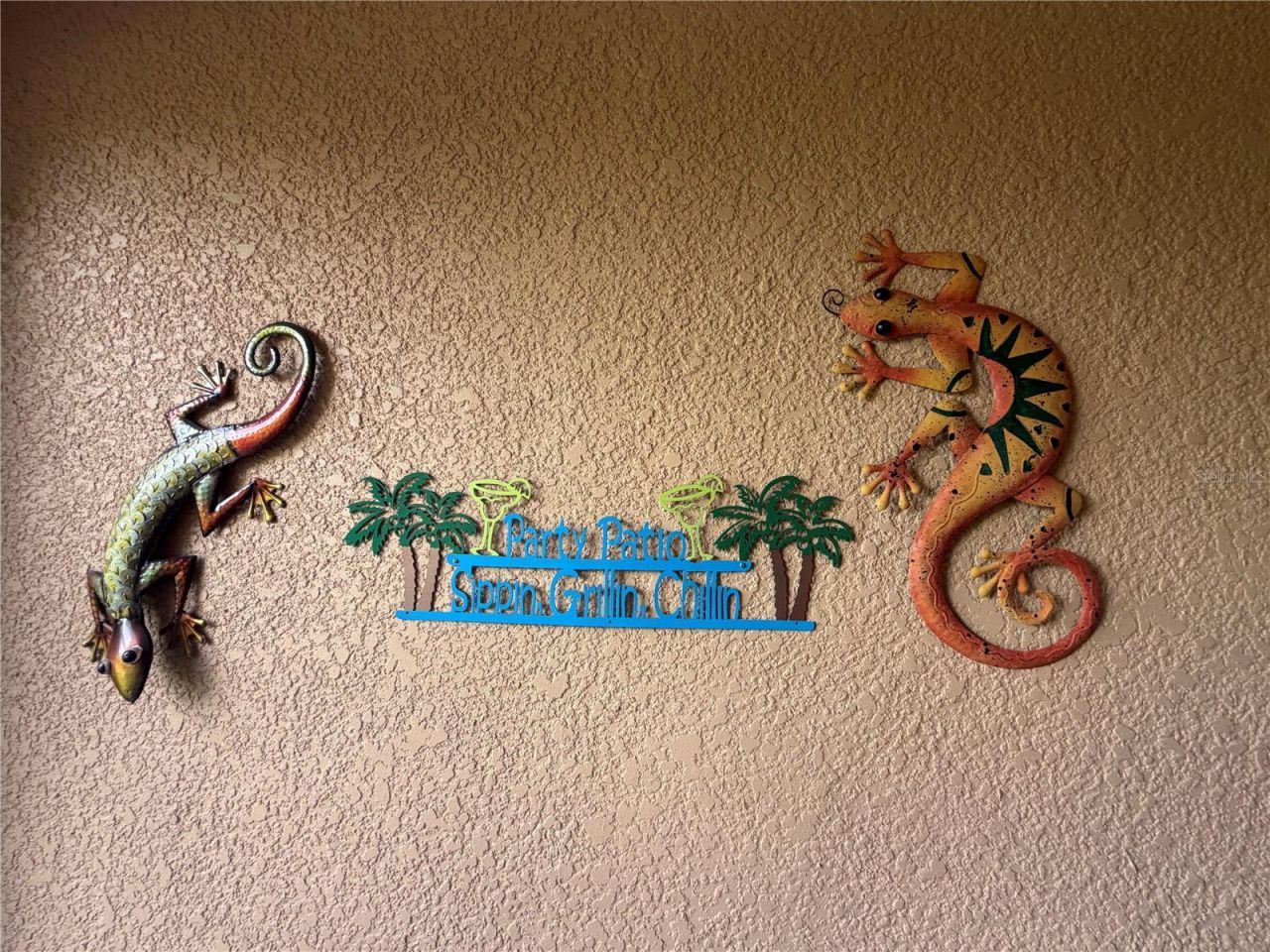 1474 Grantham Drive , Sarasota, FL 34234 Photo
