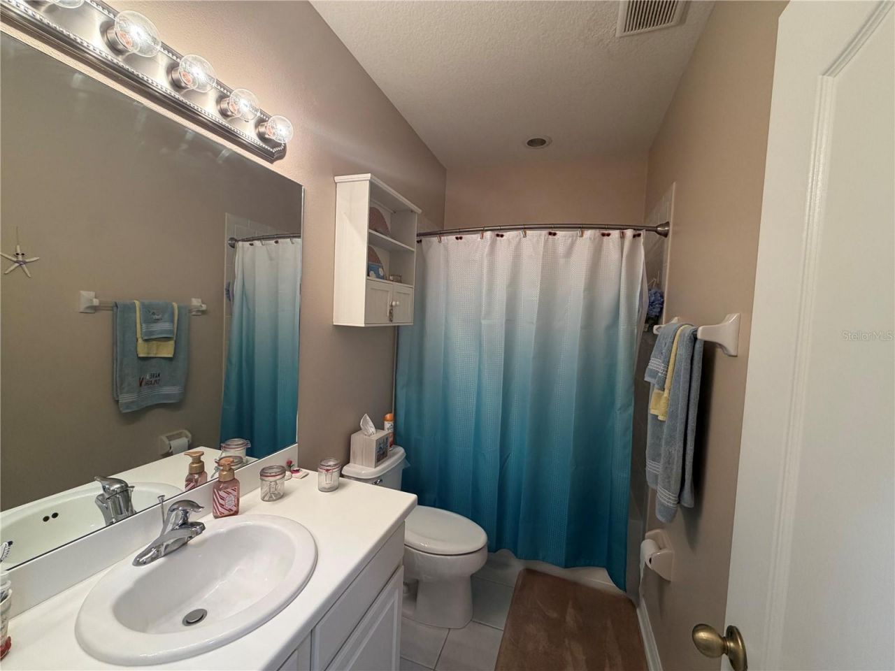 1474 Grantham Drive , Sarasota, FL 34234 Photo