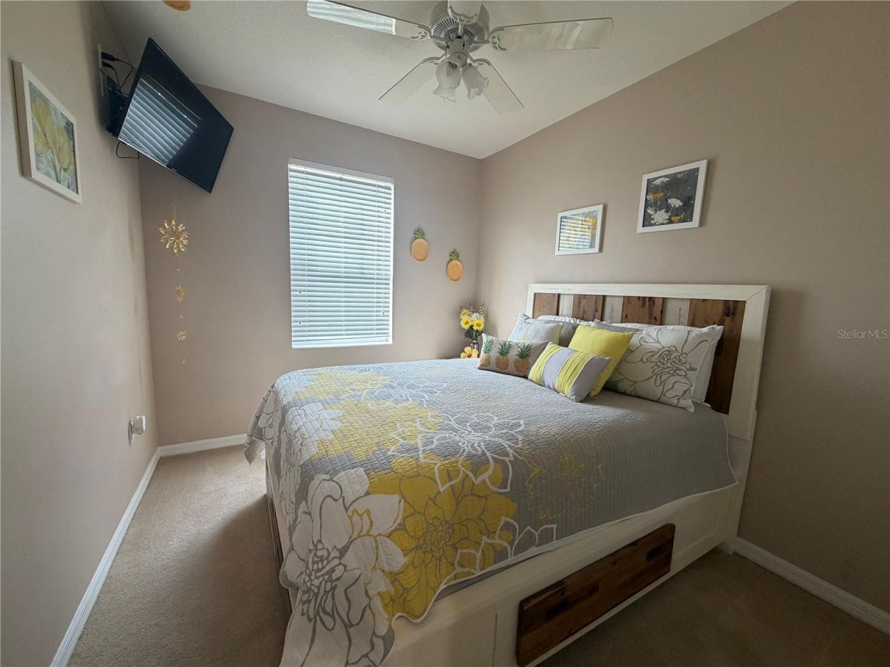 1474 Grantham Drive , Sarasota, FL 34234 Photo