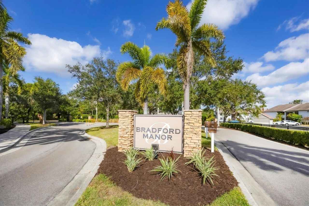 1474 Grantham Drive , Sarasota, FL 34234 Photo