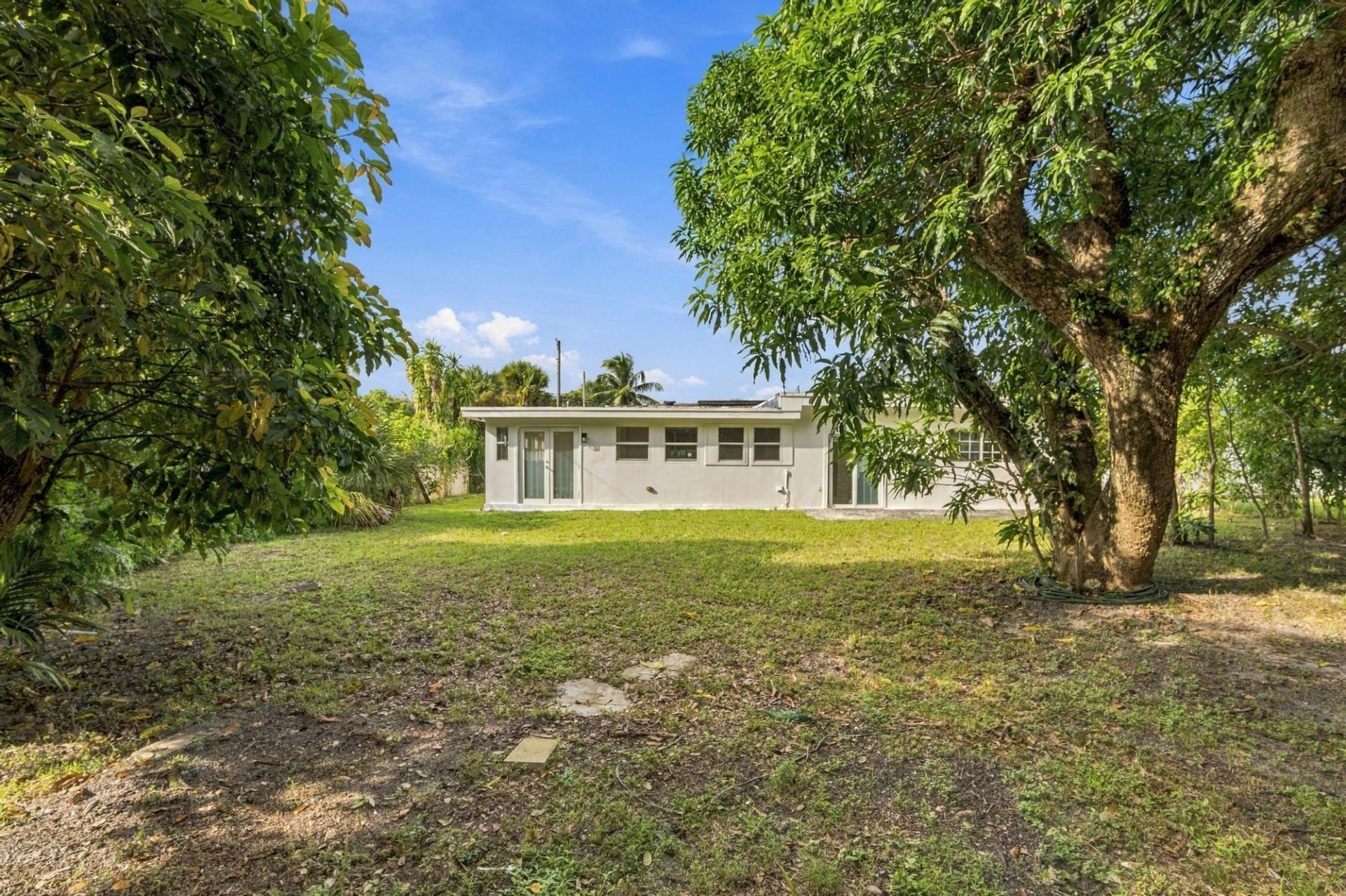 110 NE 152nd Street, Miami, FL 33162 Photo