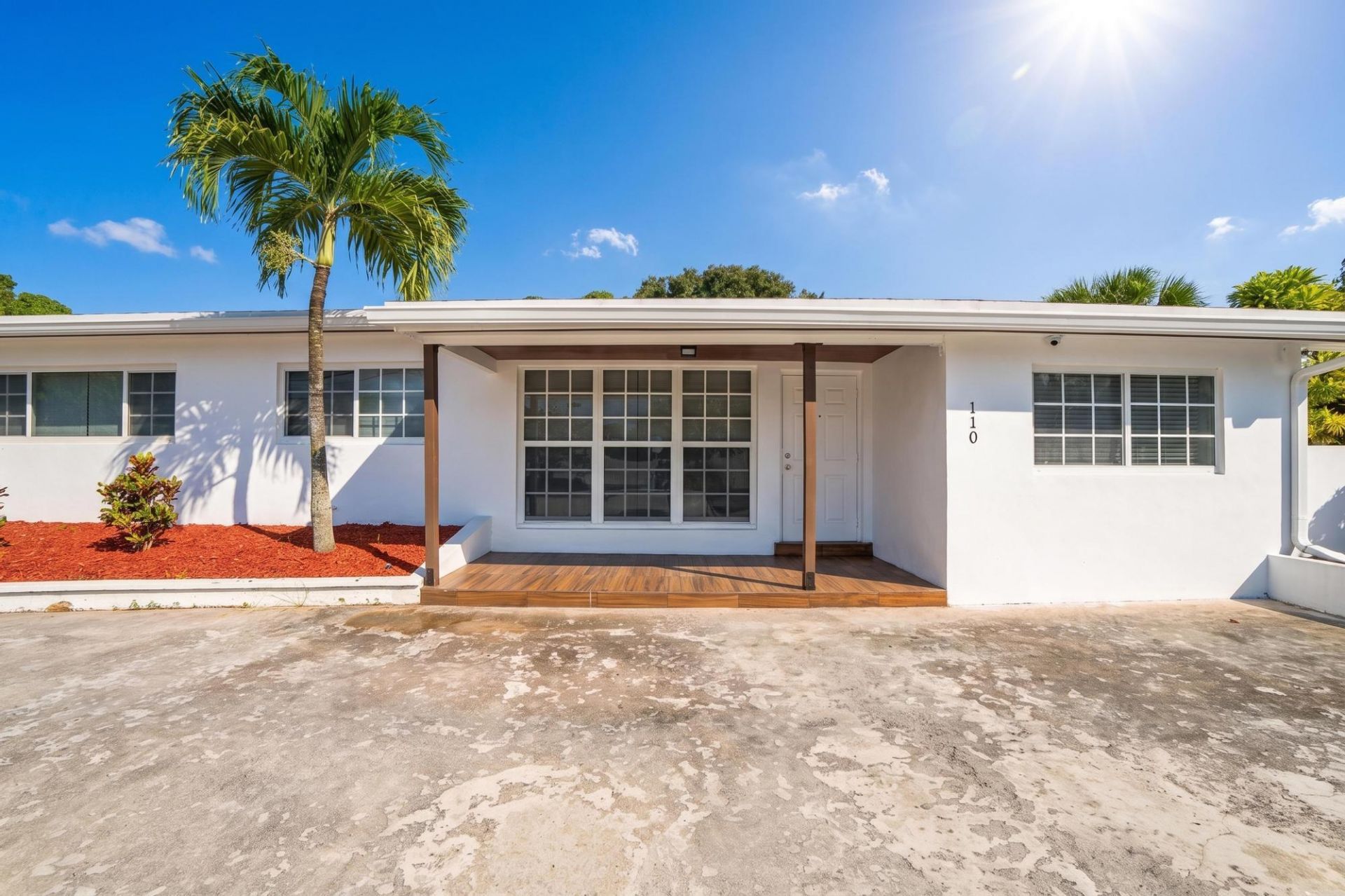 110 NE 152nd Street, Miami, FL 33162 Photo