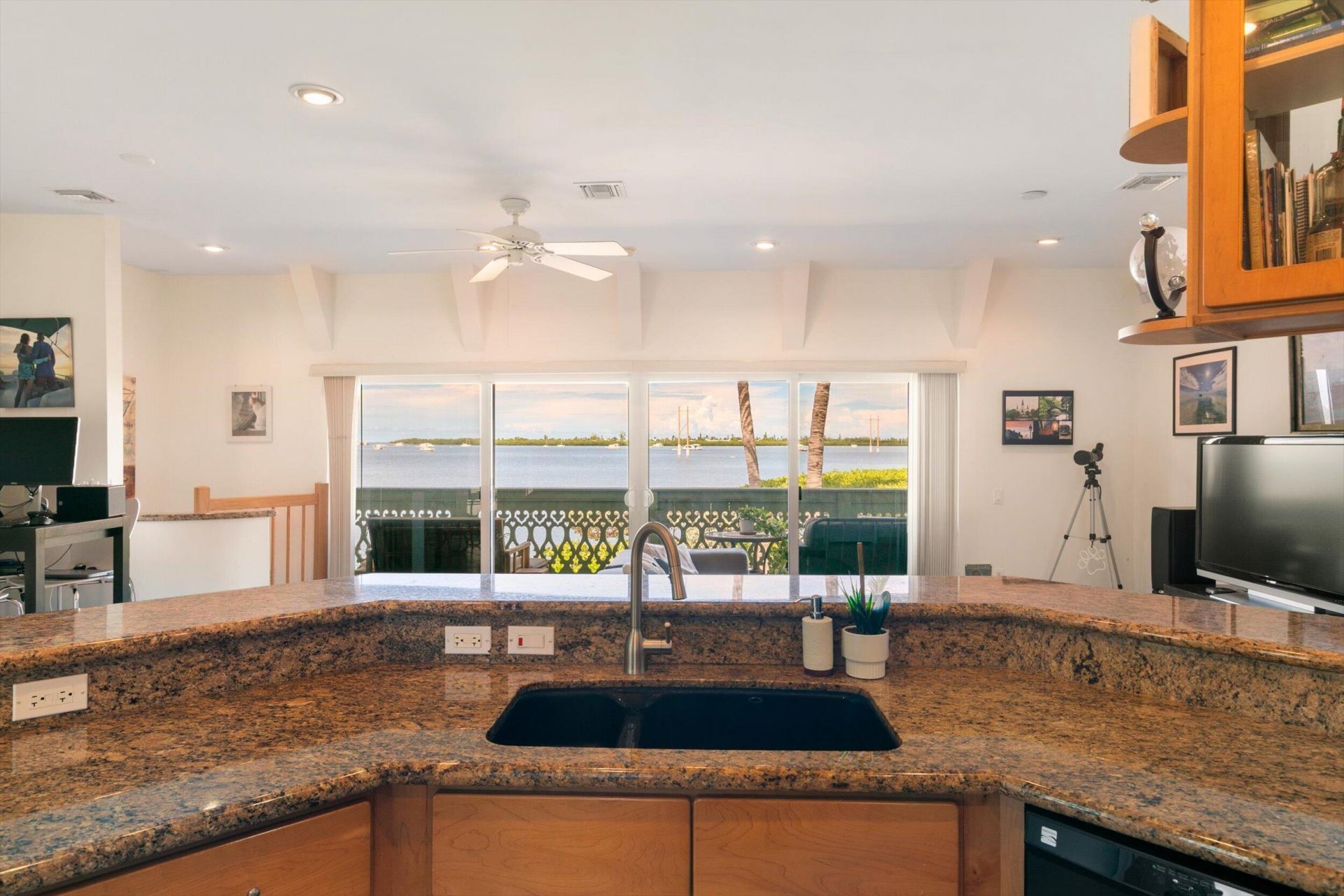 5 Mccoy Circle, Unit # 5, Key West, FL 33040 Photo