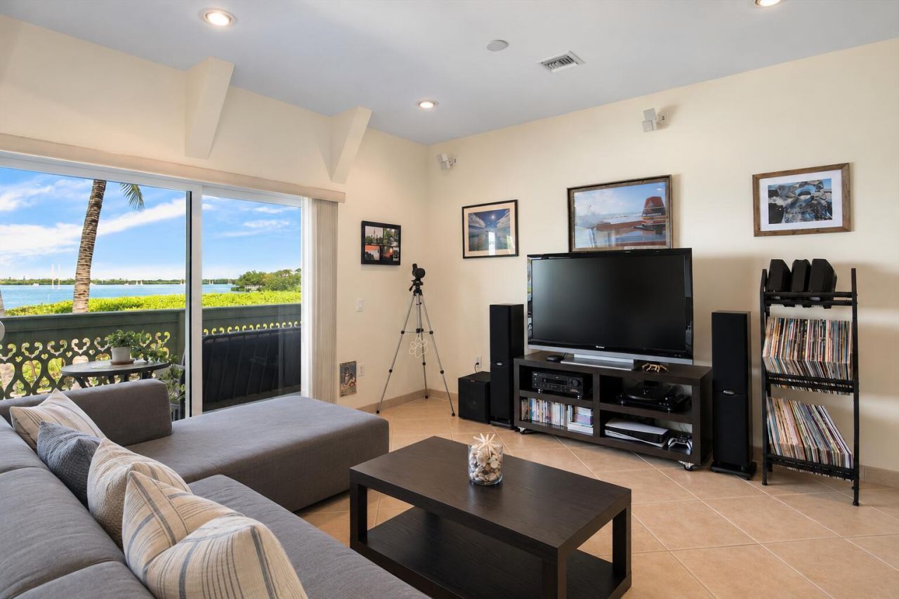 5 Mccoy Circle, Unit # 5, Key West, FL 33040 Photo