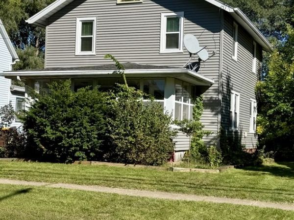 1607 Latham Street , Rockford, IL 61103