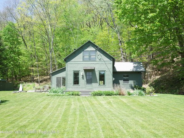144 Underhill Road, Hillsdale, NY 12529