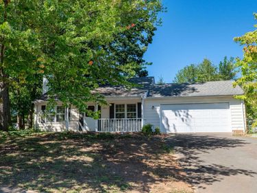 393 MINOR RIDGE RD , Charlottesville, VA 22901