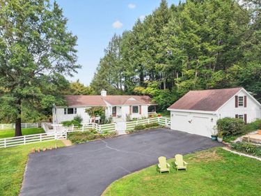 810 EMERSON DR , Charlottesville, VA 22901