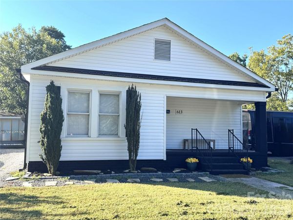 613 Gum Street , Mooresville, NC 28115