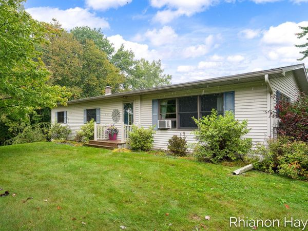18012 24th Avenue, Conklin, MI 49403