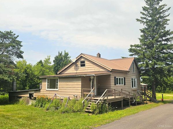 50151 Mine Rock Road, Franklin Twp, MI 49930
