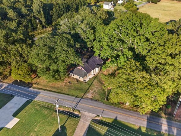 210 Shaw Road SW, Adairsville, GA 30103