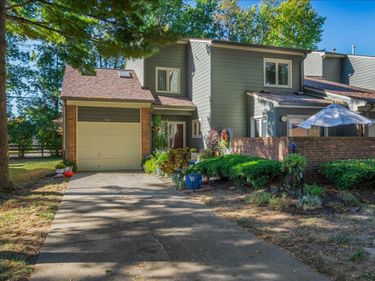 3475 Lyon Drive, Unit 50, Lexington, KY 40513