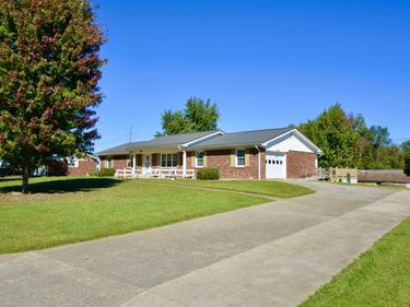 208 Cherokee Trail, Somerset, KY 42501