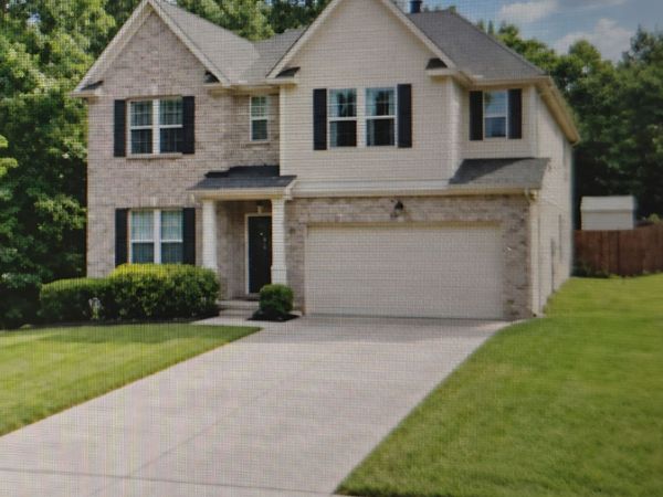 1402 Stone Ridge Court, Hampton, GA 30228
