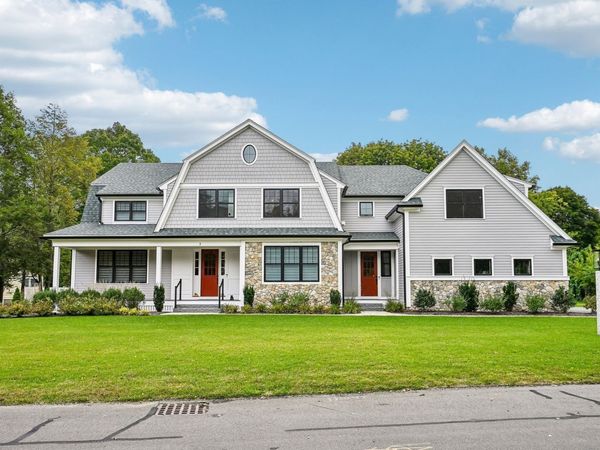 3 Brown Rd, Lexington, MA 02420