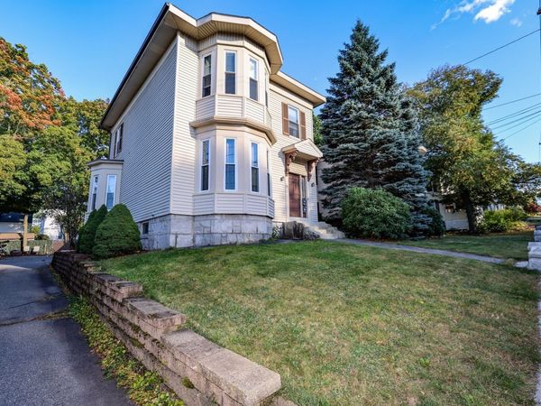 86 Stevens St, Unit B, Lowell, MA 01851