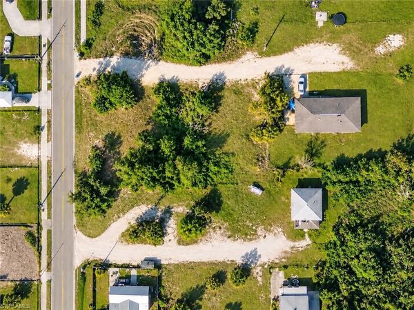 3510 N Grimsley CT , FORT MYERS, FL 33916