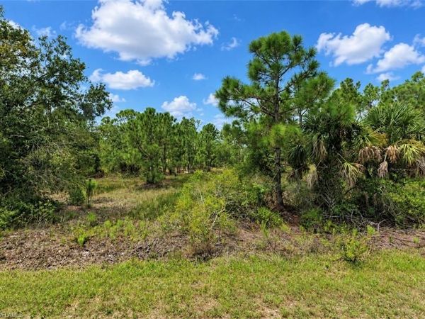 27349 Mandalay DR , PUNTA GORDA, FL 33955
