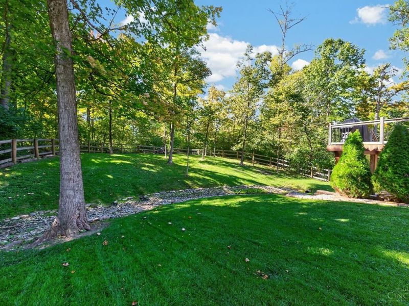5659 Zaring Drive, West Chester, OH 45069 Photo 57