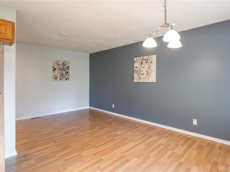 3124 Santa Rosa Drive, Dayton, OH 45440 Photo 12