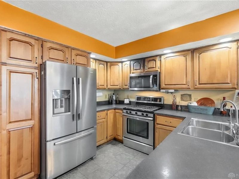 603 Copperfield Lane, Tipp City, OH 45371 Photo 14