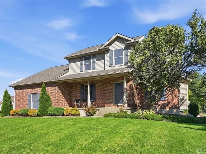 603 Copperfield Lane, Tipp City, OH 45371 Photo 2