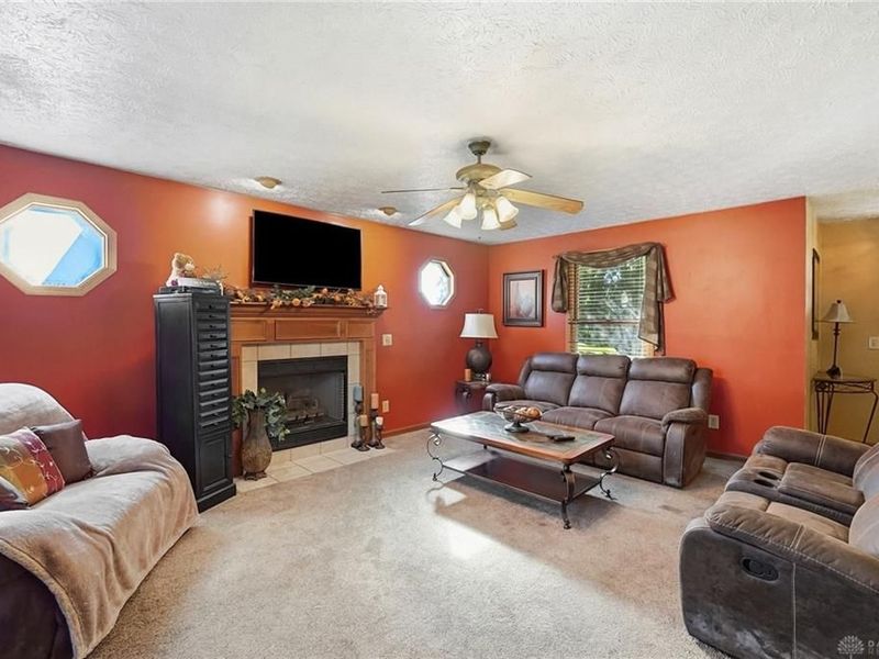 603 Copperfield Lane, Tipp City, OH 45371 Photo 9