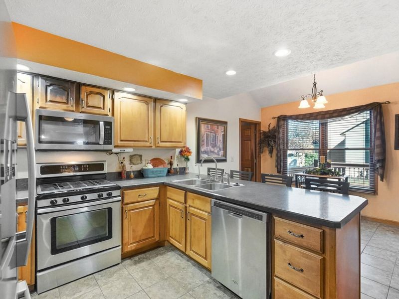 603 Copperfield Lane, Tipp City, OH 45371 Photo 13