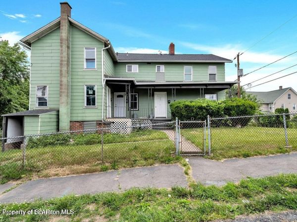127 1/2 N Garfield Avenue, Scranton, PA 18504