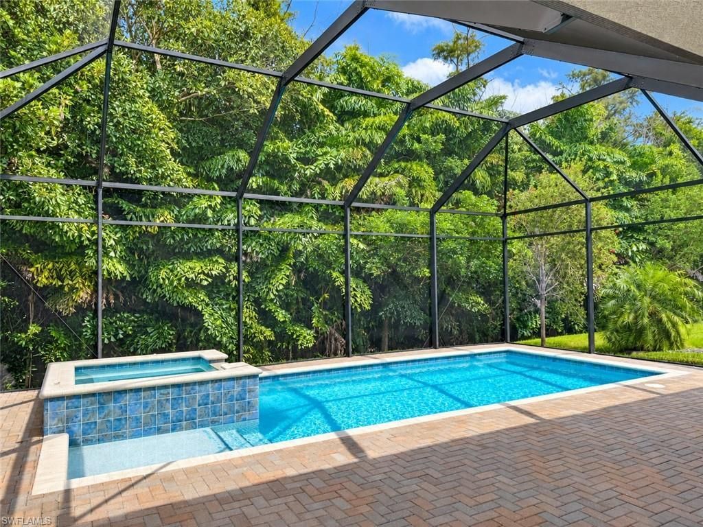 11331 Jacaranda Dr, Naples, FL 34120 Main Photo