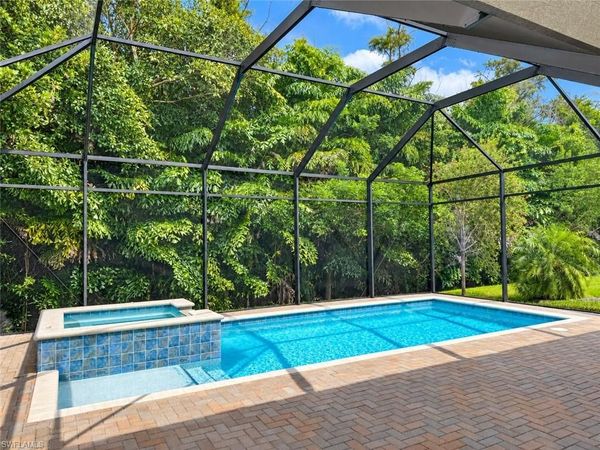 11331 Jacaranda DR , NAPLES, FL 34120