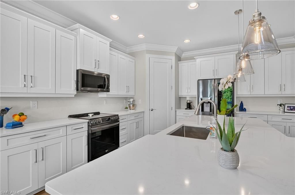1131 7th Ave N, Naples, FL 34102 Photo