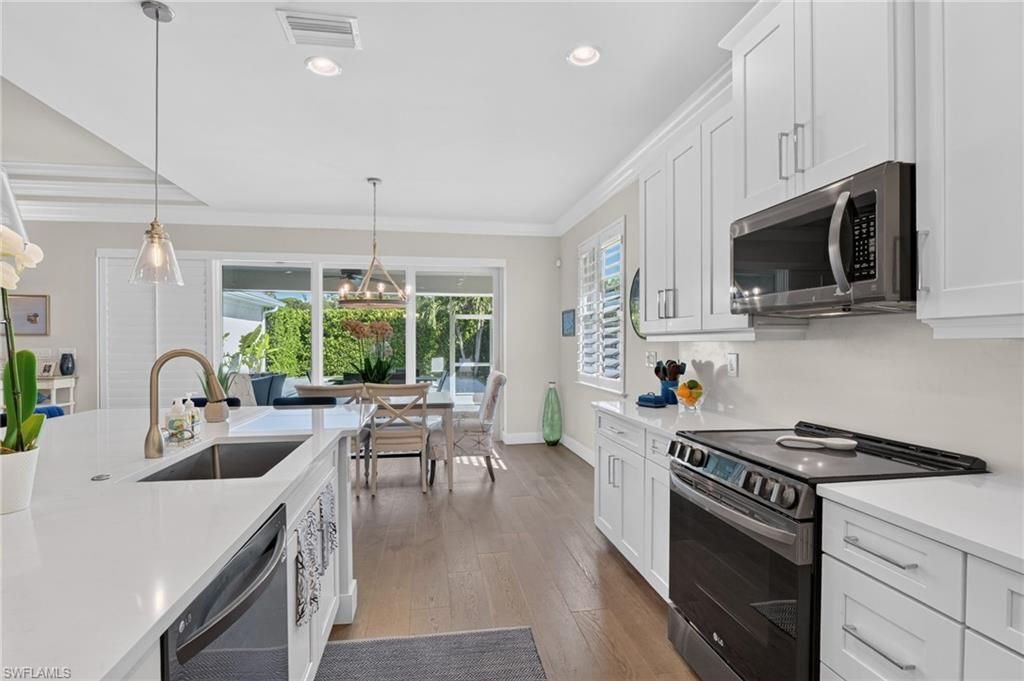 1131 7th Ave N, Naples, FL 34102 Photo