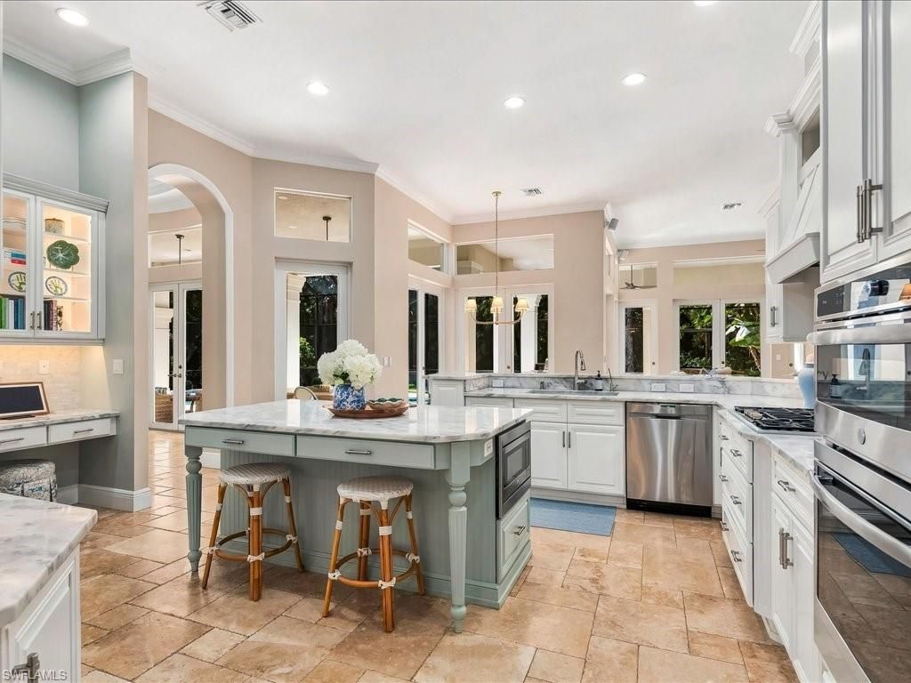 4810 Sycamore Dr , Naples, FL 34119 Photo