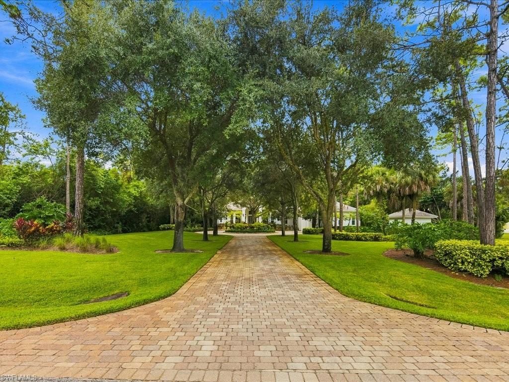 4810 Sycamore Dr , Naples, FL 34119 Photo